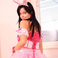 Pictures of Busty Ellen being your fuckbunny