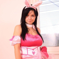 Pictures of Busty Ellen being your fuckbunny