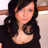 Pictures of Busty Ellen showing her huge titties