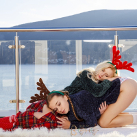 Milena Angel and Nika showing their pussies on the balcony