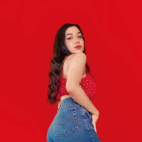 Linda y coqueta sesion