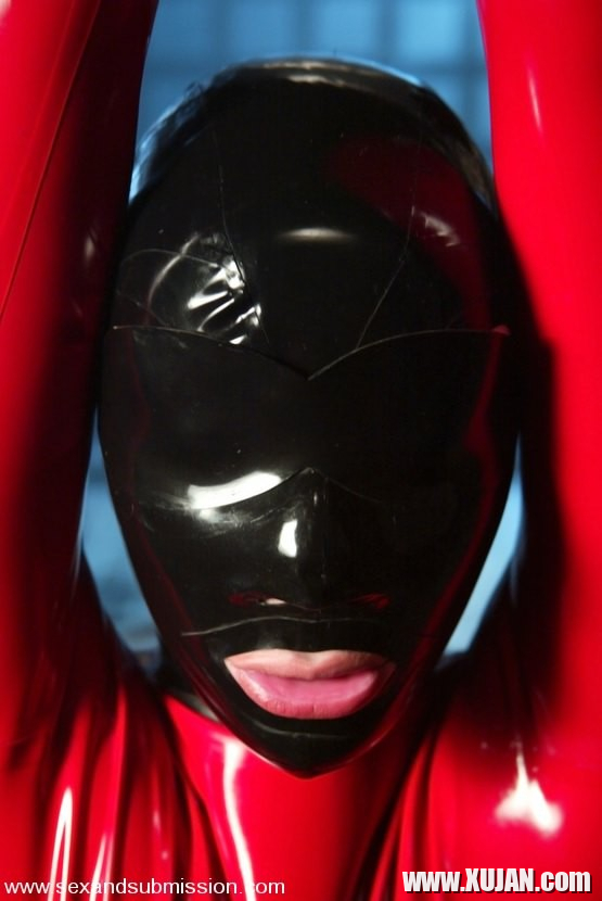 Annette Schwarz in latex bondaged and having rough sex - Photo #1379570