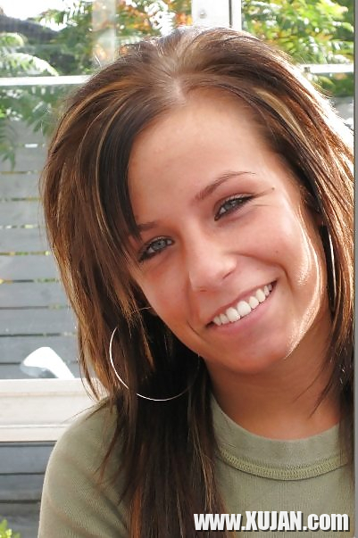 My beautiful daughters friend Maria - Photo #1380463