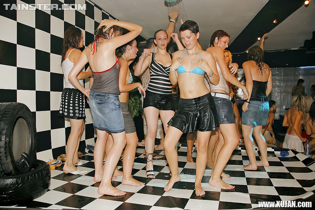 Liberated chicks getting wet and naughty at the crazy european party - Photo #1394851