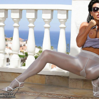 Model Eve in pantyhose outdoors