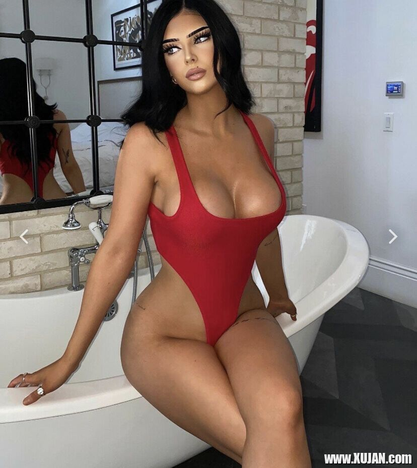 Taylor Nicole Chambers nude - Photo #1407556