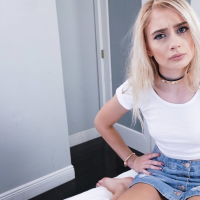 Slim blonde babe Anastasia Knight gives a blowjob