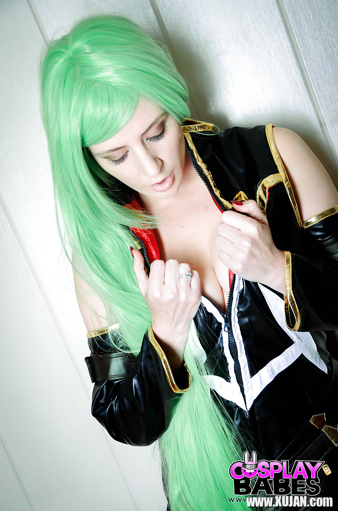 Cosplay photo gallery featuring Euro fetish babe Samantha Bentley - Photo #1410886