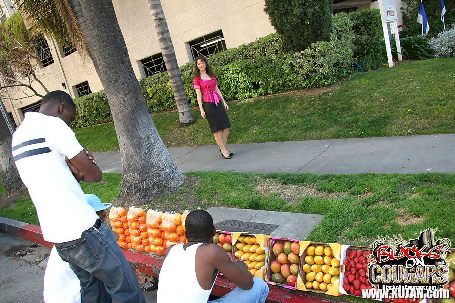 Hot MILF Syren DeMer gets gangbanged by three hung black guys - Photo #1416119