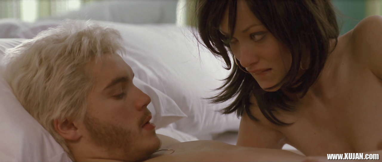 Olivia Wilde exposing her nice big boobs in nude movie - Photo #1420158