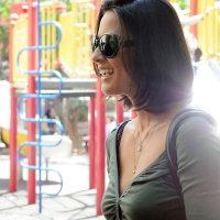 Olivia Munn exposing fucking sexy body and nice tits while walking on street