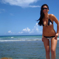 Olivia Munn posing nude and showing sexy body and nice tits