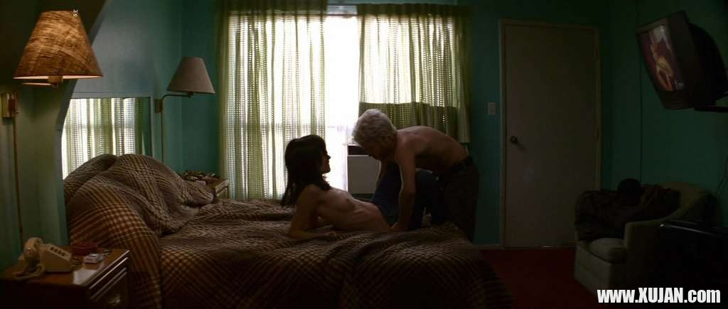 Olivia Wilde exposing her nice big boobs and fucking with some guy in nude movie - Photo #1420212