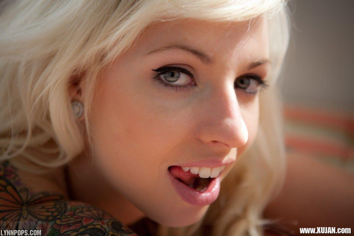 Pictures of teen girl Lynn Pops totally nude and horny for you - Photo #1425297