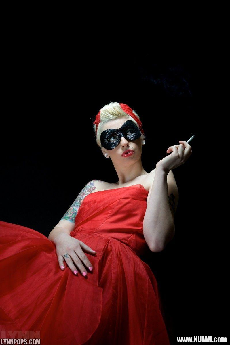 Pictures of Lynn Pops teasing in her dress - Photo #1425885