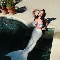 Babe Masuimi Max dresses up as a Mermaid for Halloween