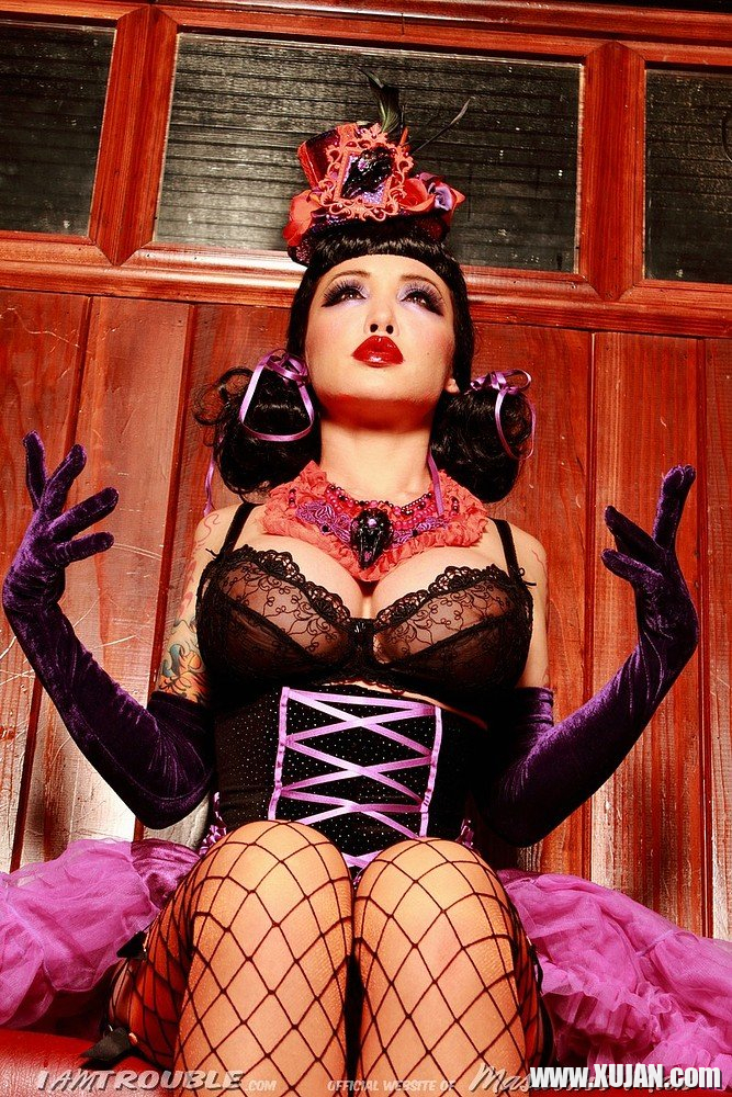 Masuimi Max looking gorgeous in another stunning Outfit - Photo #1428526