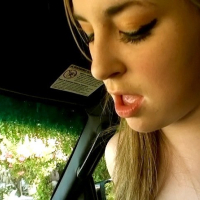 Amateur Mattie Borders gives some good Car Head