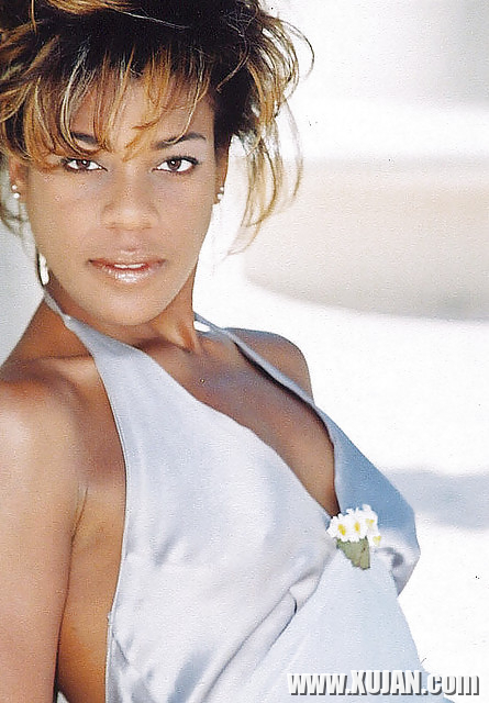 Lets Jerk Off Over Nicole Henry Jazz Singer - Photo #1442661