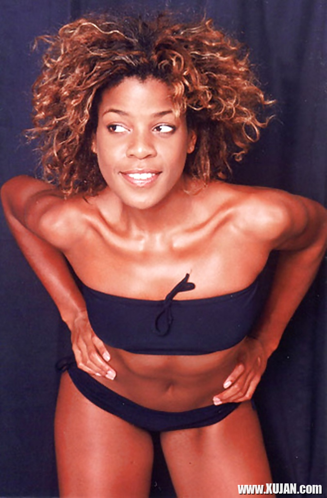 Lets Jerk Off Over Nicole Henry Jazz Singer - Photo #1442676