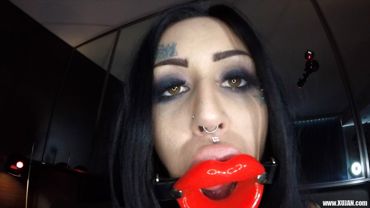 Alt slut Janey Doe takes a wild hardcore fucking - Photo #1445085