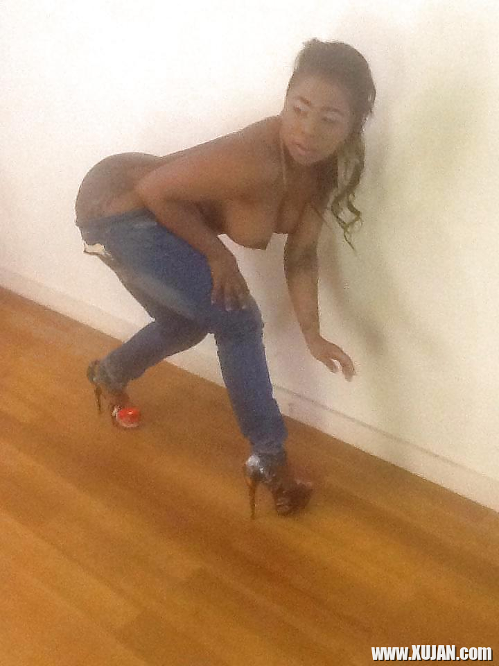 GoGo FukMe XXX Twitter Photos - Photo #1452109