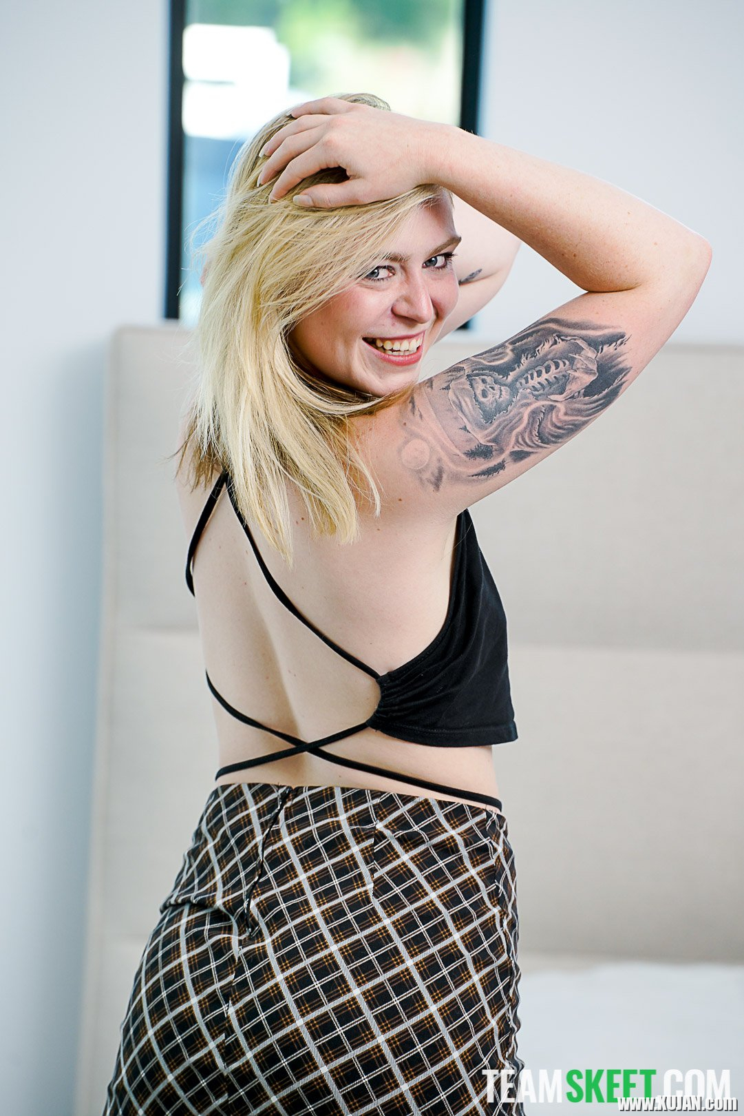 Kinky blonde newby Krissy Knight enjoys deep doggystyle banging - Photo #1454611