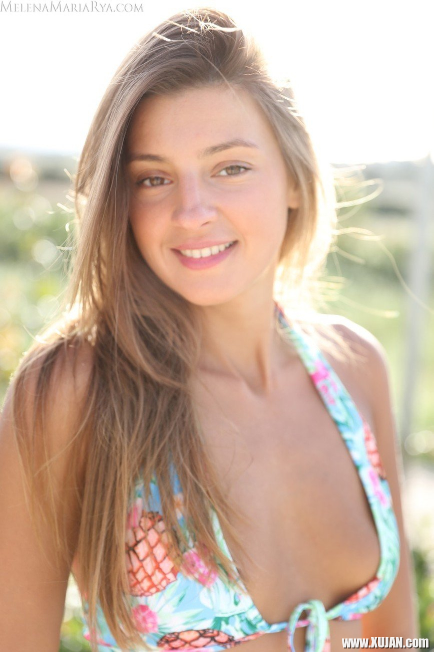 Gorgeous Melena Maria Rya posing in a bikini by the pool - Photo #1455405