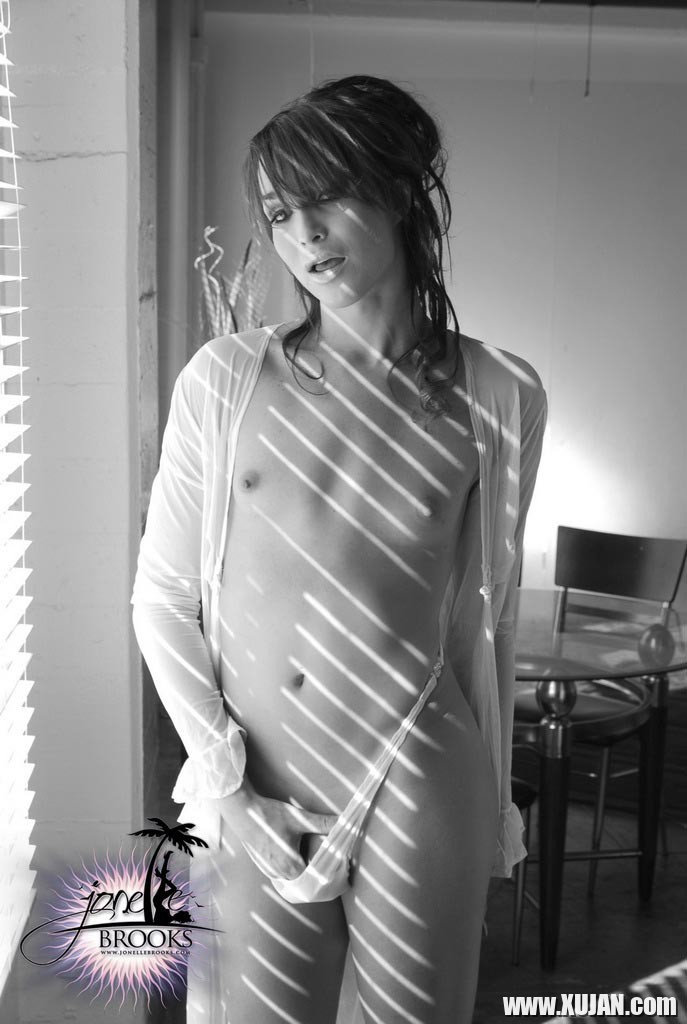 Hot tranny Jonelle Brooks in a beautiful BW pictorial - Photo #1460212
