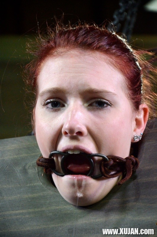 Ashley Lane comes for a live feed - Photo #1463924