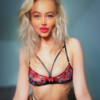 Seqsual Charli Luna
