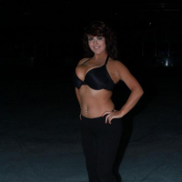 Big boobed British ice skater Robyn Alexandra gets naked on the ice