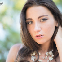 Brunette Hottie Julie Skyhigh various sexy Photos