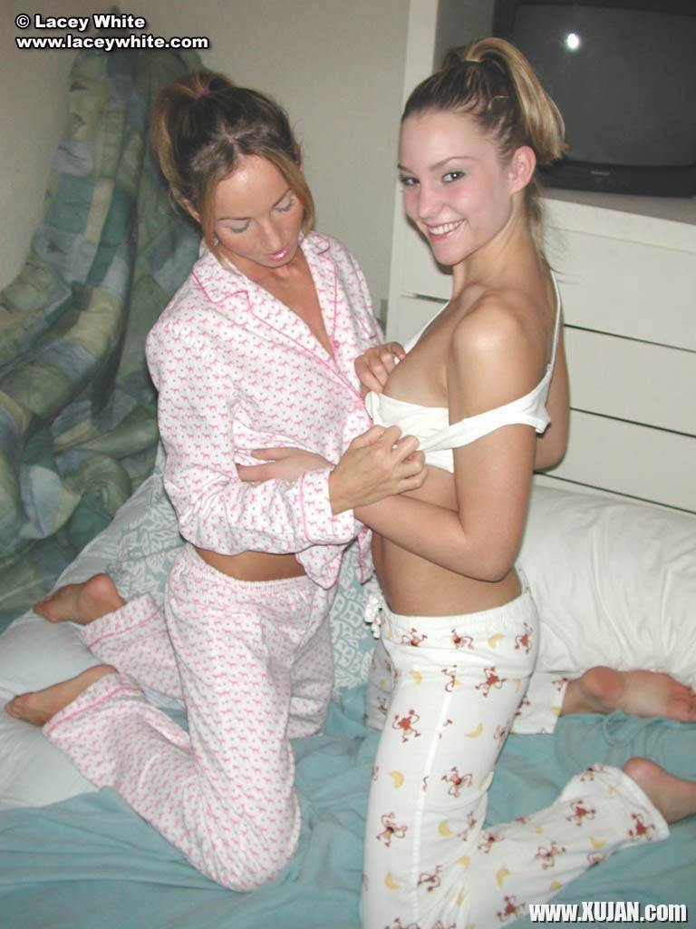 Pictures of two teen coeds in panties - Photo #1480619
