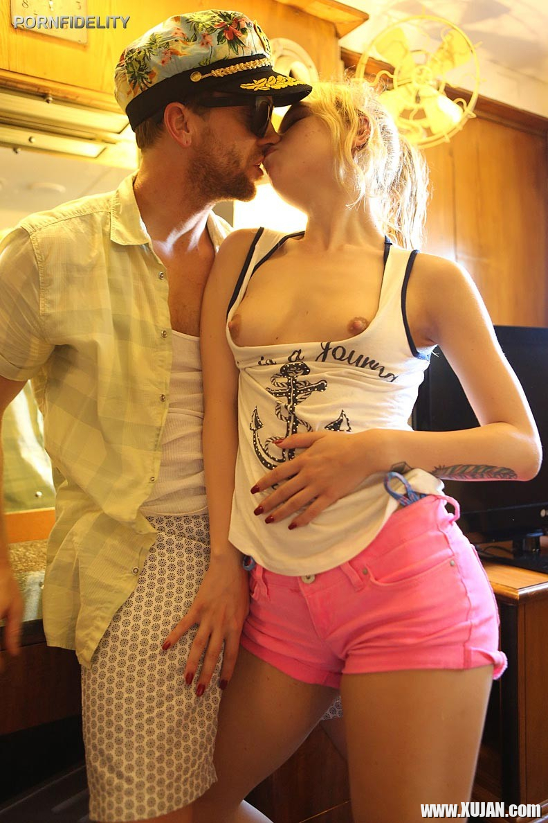 Alina West anal hardcore - Photo #1483202