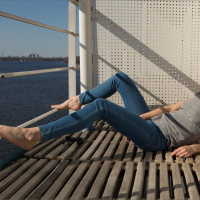Sexy Karissa Diamond likes to Pose on a Sunny Day