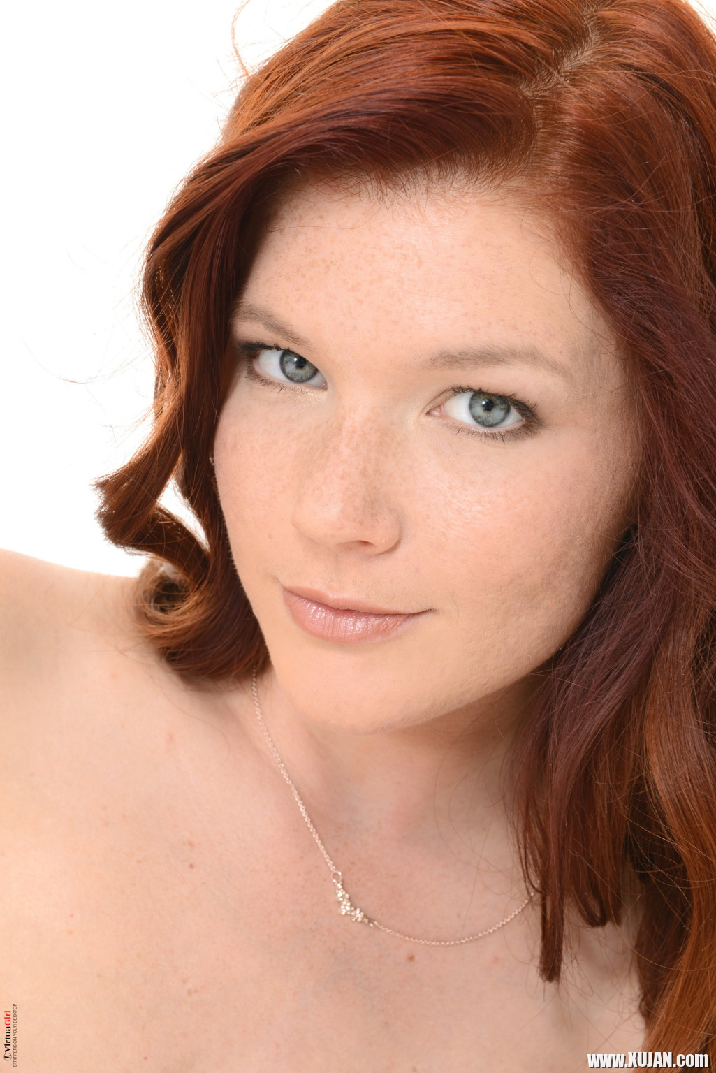 Redhead Mia Sollis stripping - Photo #1496801