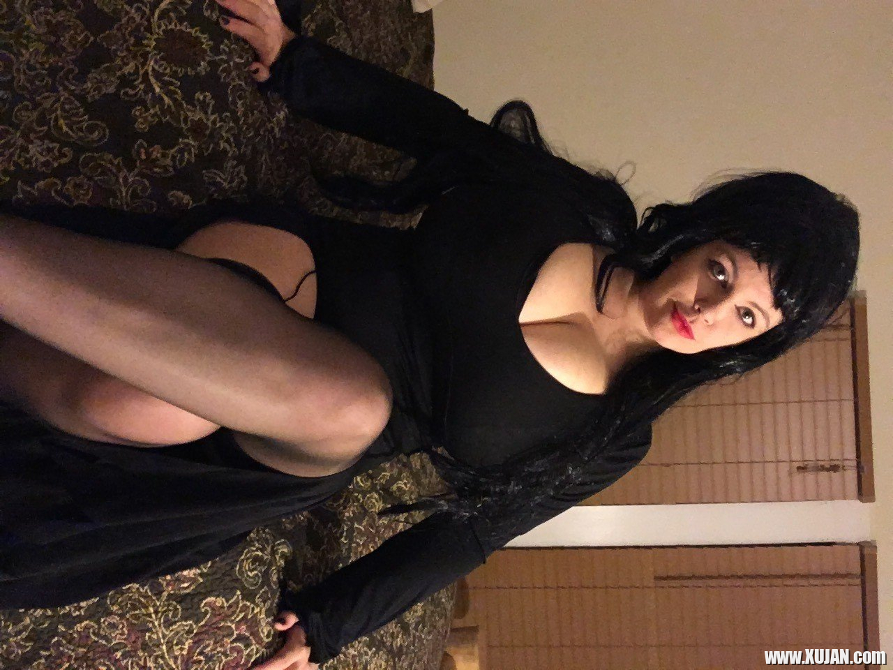 Nothing makes Lovely Lilith happier than showing her big tits - Photo #1498645