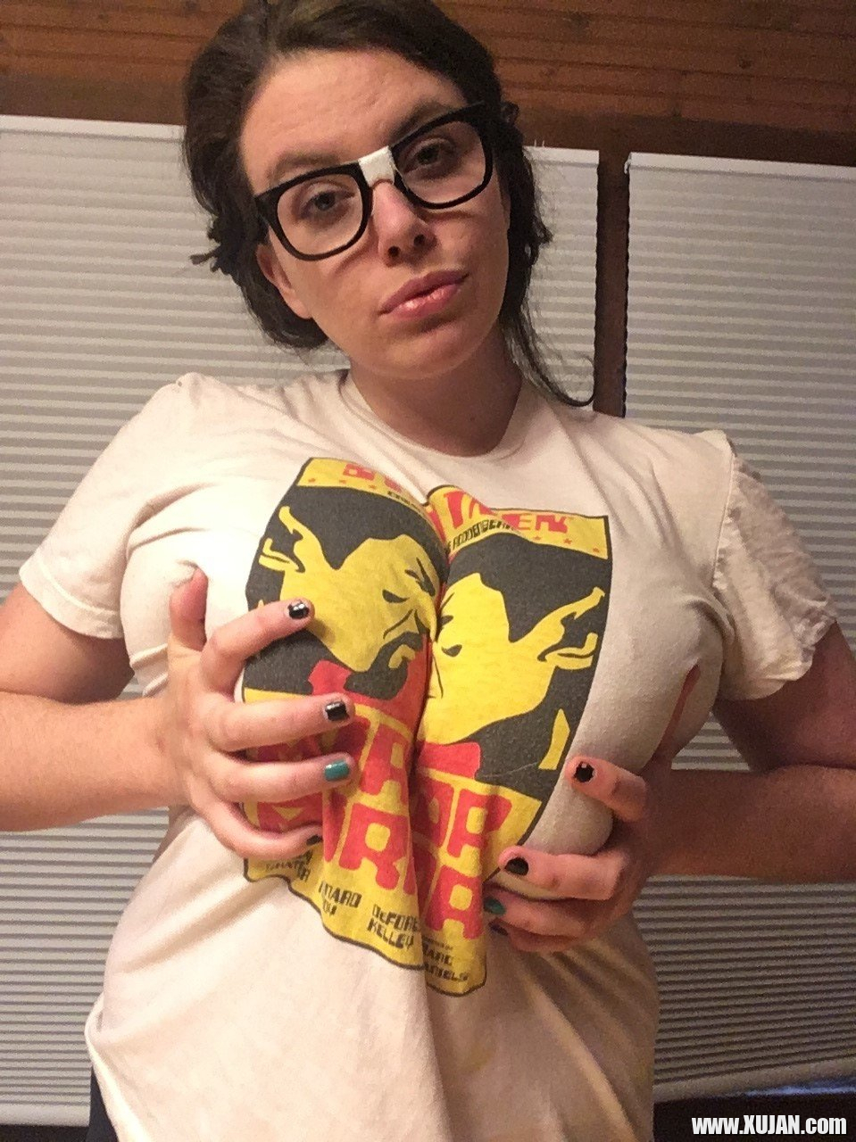 Lovely Lilith seductively plays with massive Boobs - Photo #1498735