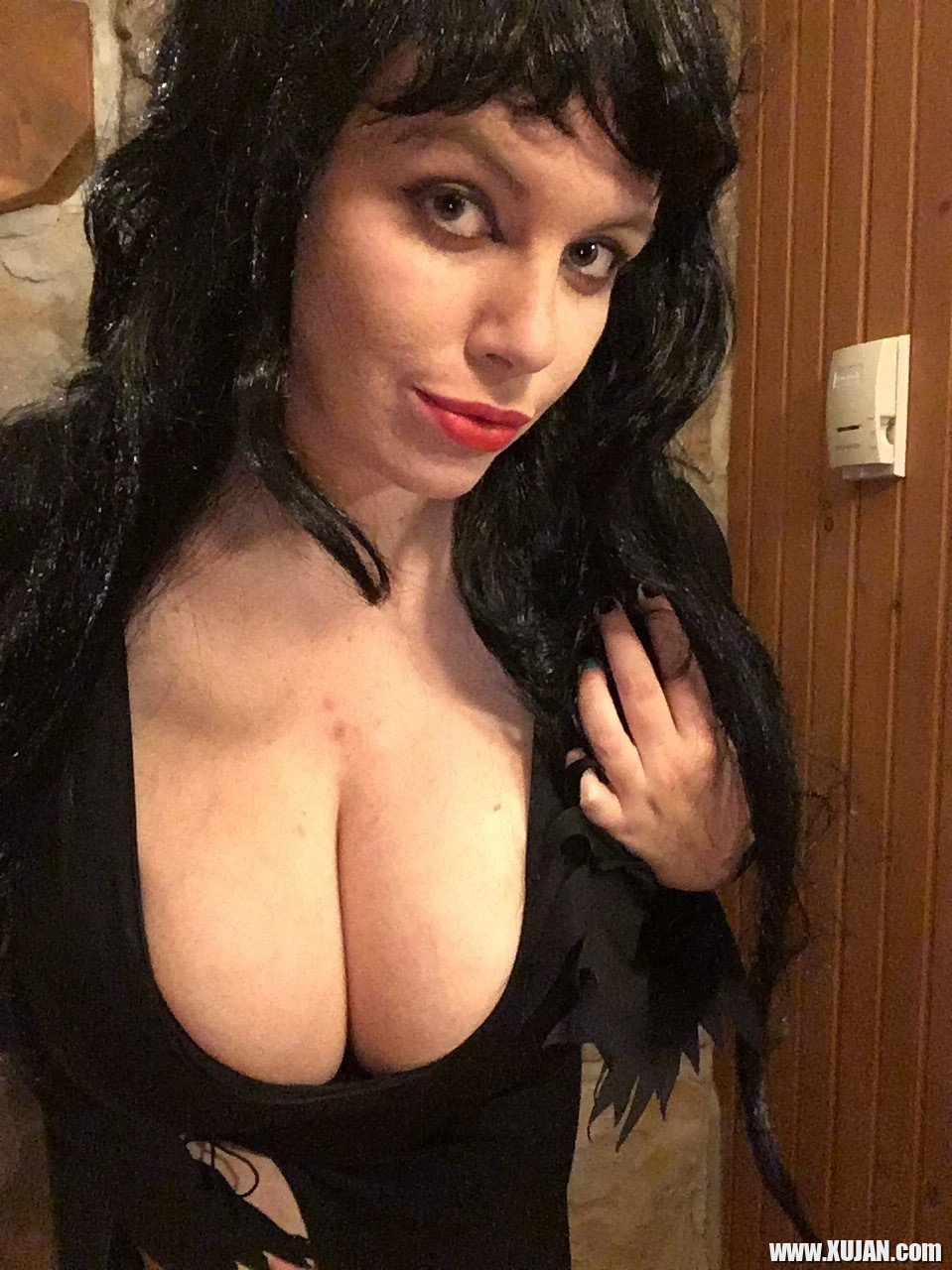 Lovely Lilith teases with Tits in sexy Goth Style - Photo #1498748