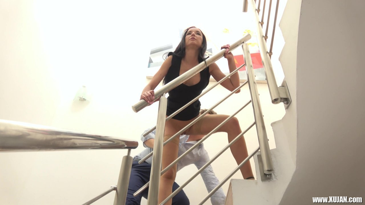 Horny brunette Francys Belle fucks her lover on the stairs - Photo #1507051