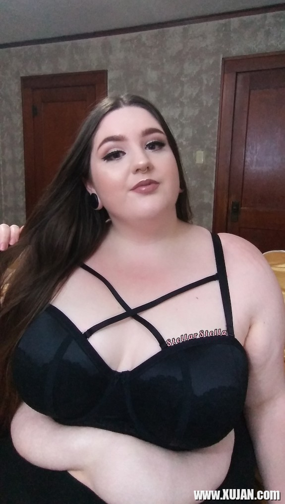 BBW SSBBW Stella Ambrose StellarStella in Pink Mesh Crop Top - Photo #1510406