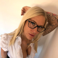 Lara CumKitten Secretary