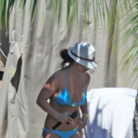 Britney Spears caught in blue bikini