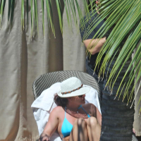 Britney Spears caught in blue bikini
