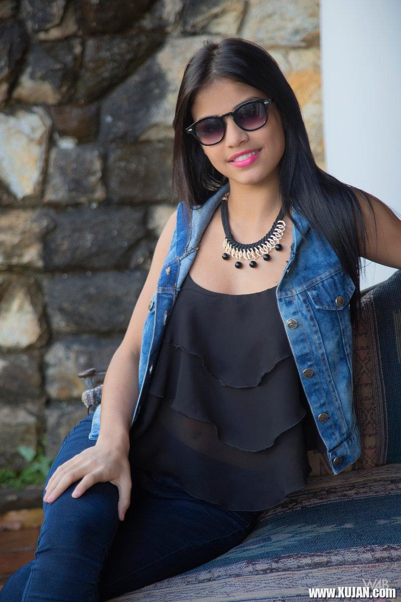 Pretty latina Denisse Gomez strips nude for you outside - Photo #1515507