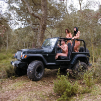 Susie Diamond and Claudia Rossi fucking outdoors