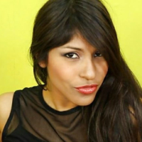 La belle latine Laurie VARGAS