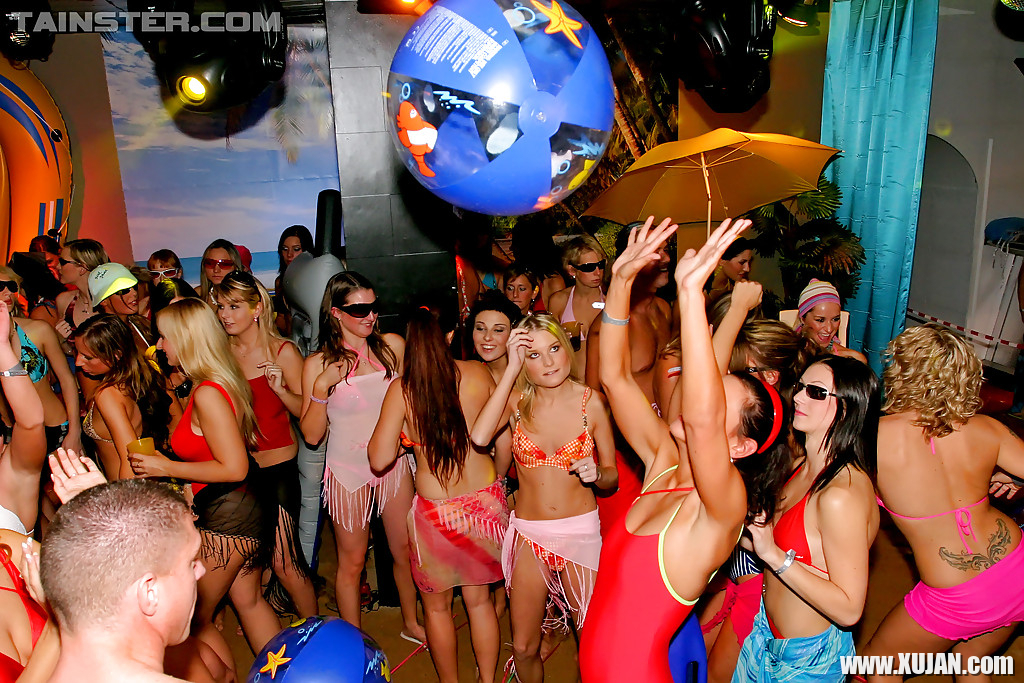 Cock hungry babes in bikinis going crazy at the hardcore sex party - Photo #1559396