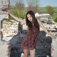 Pretty girl Li Moon masturbates outside in Styera
